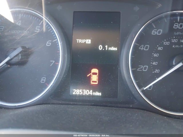 45790354 :رقم المزاد ، JA4AD3A31EZ004753 vin ، 2014 Mitsubishi Outlander Se مزاد بيع