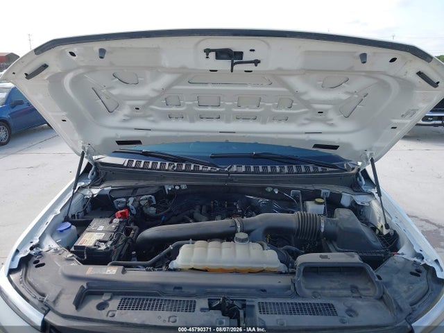 Продаж на аукціоні авто 2024 Ford Expedition Xlt, vin: 1FMJU1H83REB03756, номер лоту: 45790371