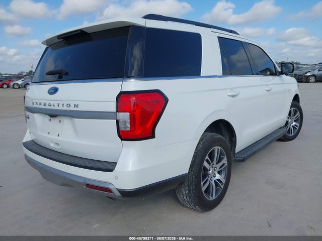 Продаж на аукціоні авто 2024 Ford Expedition Xlt, vin: 1FMJU1H83REB03756, номер лоту: 45790371