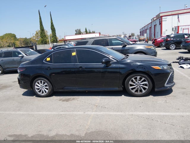 Toyota CAMRY LE 2022 4T1C11AK5NU641978 Image 18