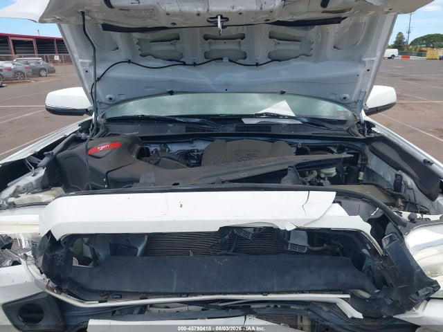 Продажа на аукционе авто 2016 Toyota Tacoma Sr5 V6, vin: 3TMAZ5CN3GM010365, номер лота: 45790418