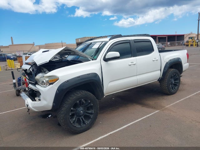 Продажа на аукционе авто 2016 Toyota Tacoma Sr5 V6, vin: 3TMAZ5CN3GM010365, номер лота: 45790418
