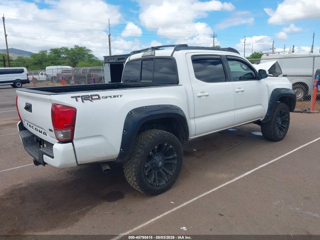 Продажа на аукционе авто 2016 Toyota Tacoma Sr5 V6, vin: 3TMAZ5CN3GM010365, номер лота: 45790418