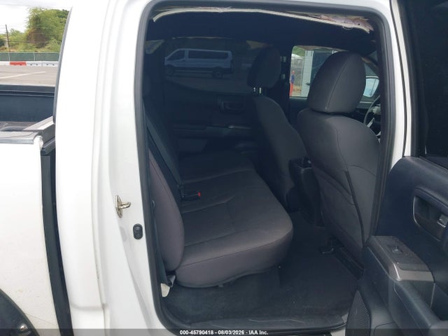 Продажа на аукционе авто 2016 Toyota Tacoma Sr5 V6, vin: 3TMAZ5CN3GM010365, номер лота: 45790418