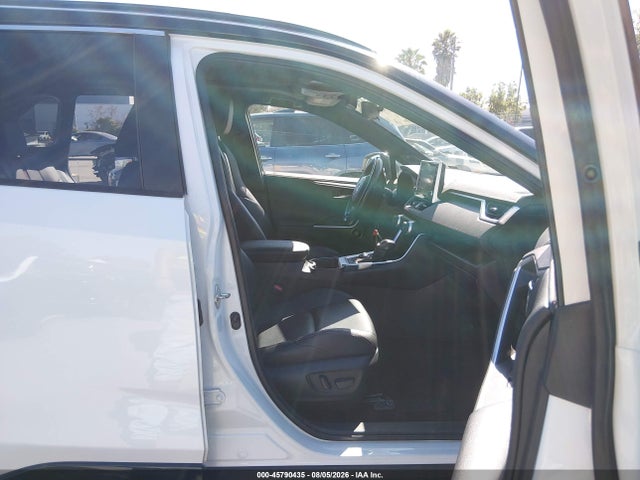 JTMFB3FV6ND099724 Toyota Rav4 Prime Xse