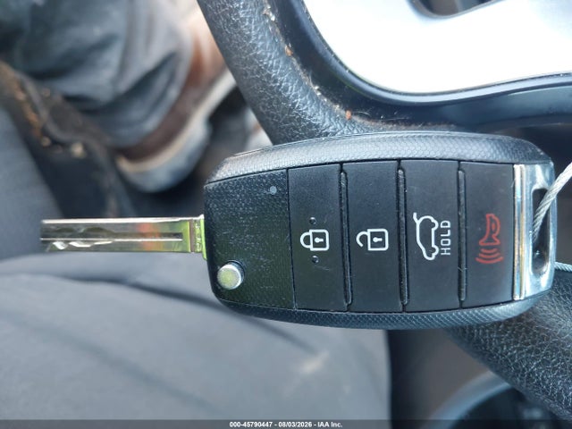 Продажа на аукционе авто 2017 Kia Sportage Lx, vin: KNDPMCAC0H7262732, номер лота: 45790447
