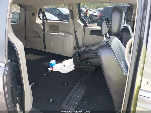 2015 Chrysler Town & Country Touring მანქანა იყიდება აუქციონზე, vin: 2C4RC1BG7FR572275, აუქციონის ნომერი: 45790485
