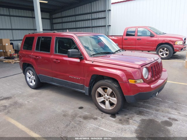 45790518 :رقم المزاد ، 1C4NJPFA9GD674906 vin ، 2016 Jeep Patriot Latitude مزاد بيع