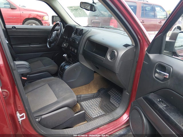45790518 :رقم المزاد ، 1C4NJPFA9GD674906 vin ، 2016 Jeep Patriot Latitude مزاد بيع