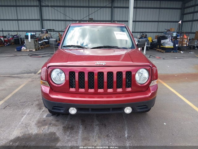 45790518 :رقم المزاد ، 1C4NJPFA9GD674906 vin ، 2016 Jeep Patriot Latitude مزاد بيع