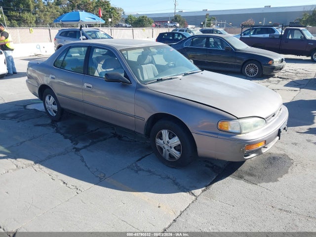 Aukcja sprzedaży 1996 Toyota Camry Dx/le/xle, vin: 4T1BG12K4TU786645, numer aukcji: 45790532