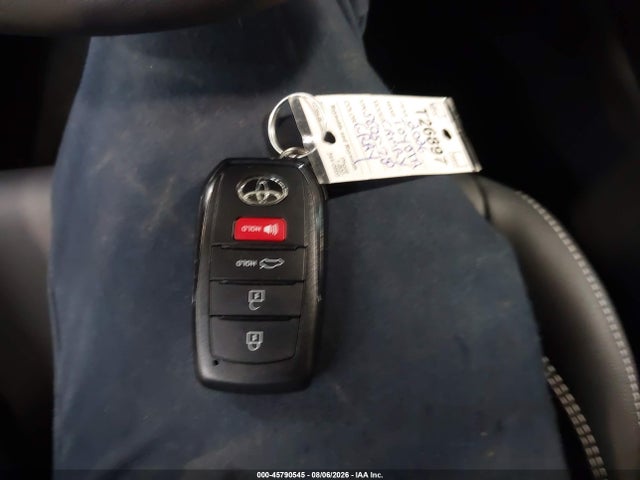 45790545 :رقم المزاد ، 4T1DBADK8TU560578 vin ، 2026 Toyota Camry Se مزاد بيع