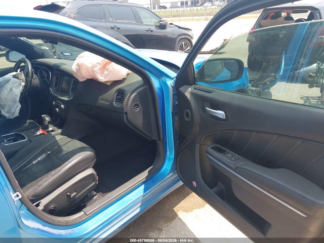Продаж на аукціоні авто 2015 Dodge Charger Sxt, vin: 2C3CDXHG9FH826947, номер лоту: 45790556