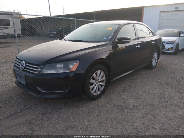 2013 Volkswagen Passat 2.5l Wolfsburg Edition მანქანა იყიდება აუქციონზე, vin: 1VWAH7A30DC142963, აუქციონის ნომერი: 45790576