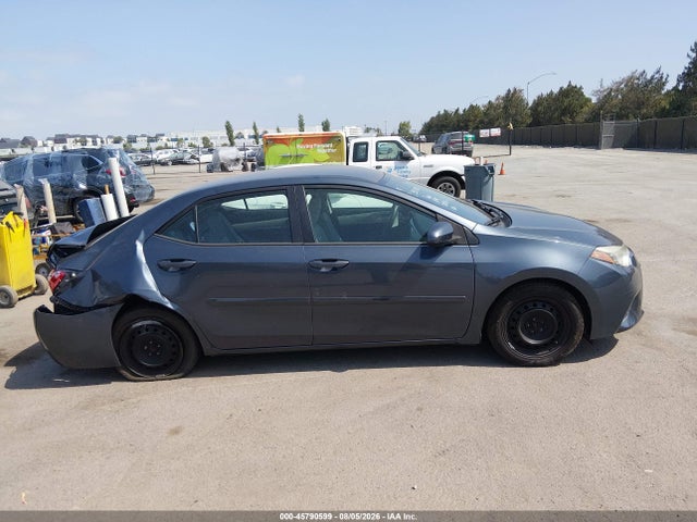 5YFBURHE4FP229295 Toyota COROLLA LE