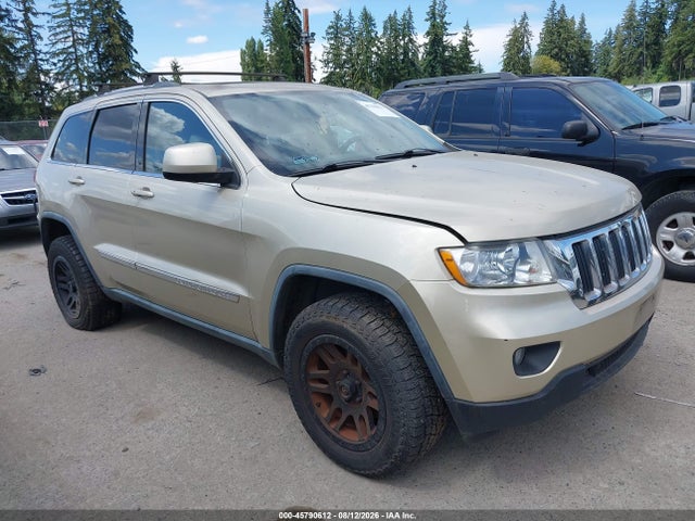 45790612 :رقم المزاد ، 1J4RR4GG6BC558213 vin ، 2011 Jeep Grand Cherokee Laredo مزاد بيع