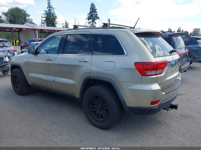 45790612 :رقم المزاد ، 1J4RR4GG6BC558213 vin ، 2011 Jeep Grand Cherokee Laredo مزاد بيع