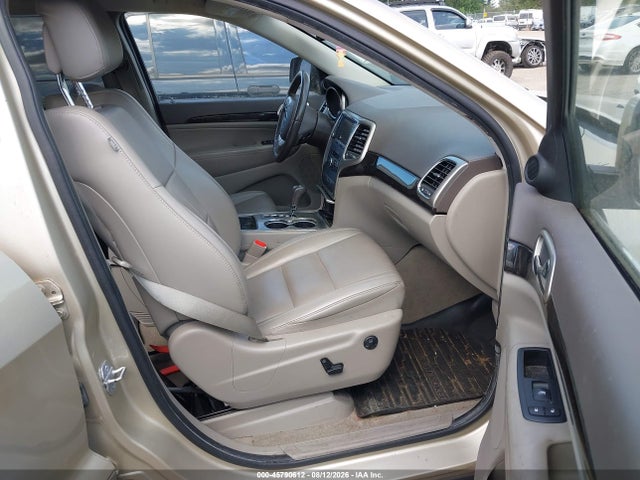 45790612 :رقم المزاد ، 1J4RR4GG6BC558213 vin ، 2011 Jeep Grand Cherokee Laredo مزاد بيع