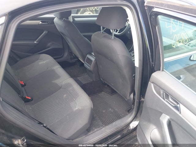 2016 Volkswagen Passat 1.8t S მანქანა იყიდება აუქციონზე, vin: 1VWAT7A36GC062280, აუქციონის ნომერი: 45790685