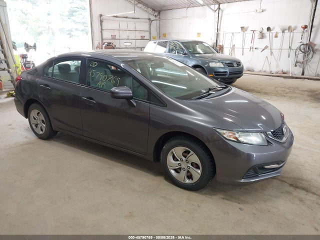 2015 Honda Civic Lx მანქანა იყიდება აუქციონზე, vin: 19XFB2F57FE279580, აუქციონის ნომერი: 45790769