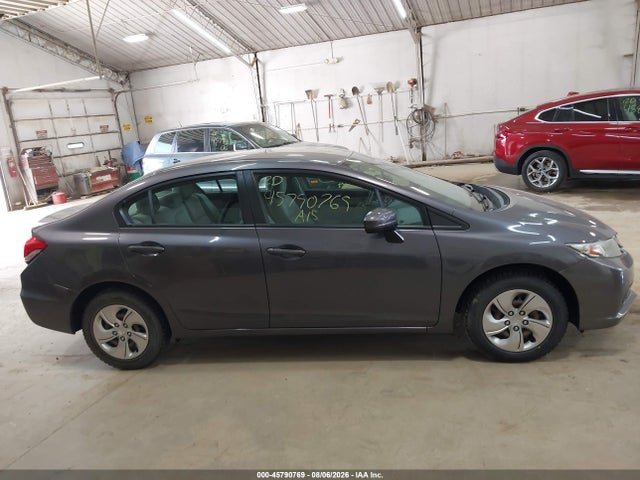 2015 Honda Civic Lx მანქანა იყიდება აუქციონზე, vin: 19XFB2F57FE279580, აუქციონის ნომერი: 45790769