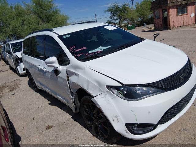 2C4RC1BG8LR273311 Chrysler Pacifica Touring L