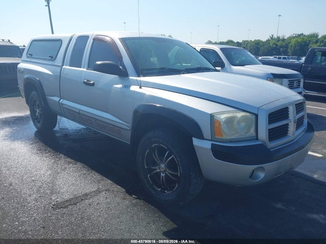 45790816 :رقم المزاد ، 1D7HW42K77S103671 vin ، 2007 Dodge Dakota Slt مزاد بيع