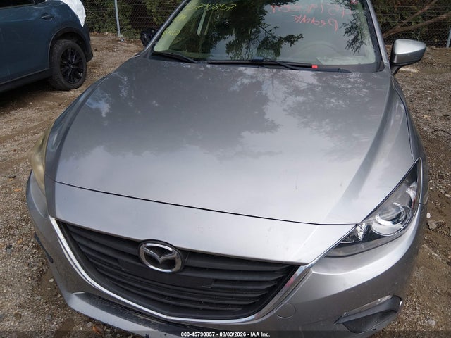 Продаж на аукціоні авто 2014 Mazda Mazda3 I Sport, vin: JM1BM1U74E1148812, номер лоту: 45790857