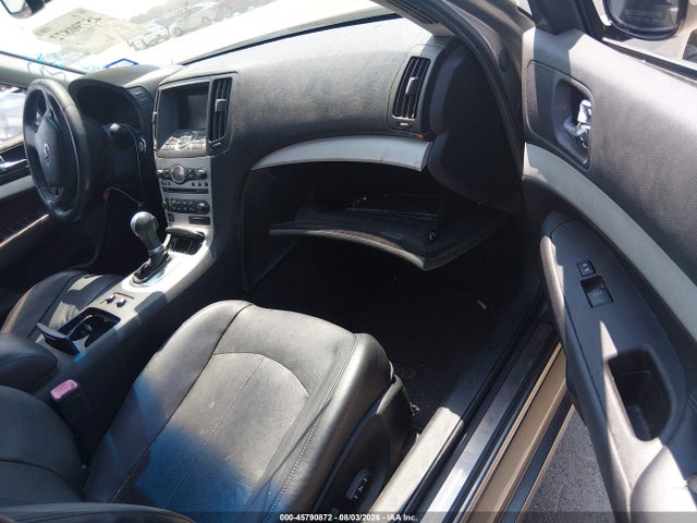 2009 Infiniti G37 Journey მანქანა იყიდება აუქციონზე, vin: JNKCV61E29M309890, აუქციონის ნომერი: 45790872