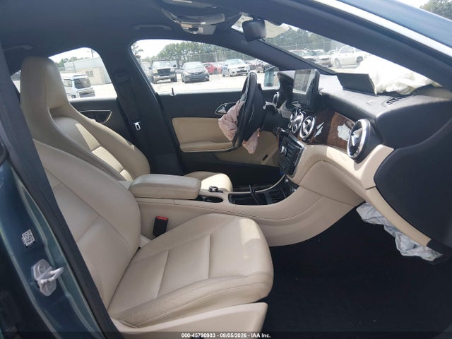 Mercedes-Benz CLA 250 2014 WDDSJ4EB8EN057974 Image 5