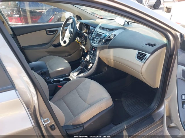 Продаж на аукціоні авто 2016 Hyundai Elantra Se, vin: 5NPDH4AE4GH698315, номер лоту: 45790962