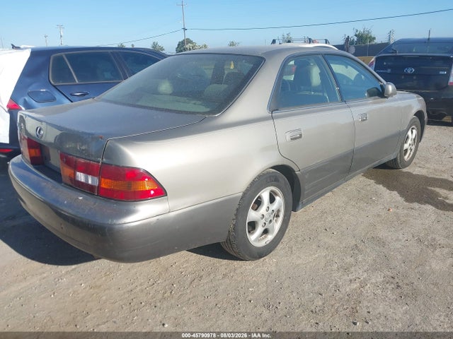 45790978 :رقم المزاد ، JT8BF28G2W5023794 vin ، 1998 Lexus Es 300 مزاد بيع