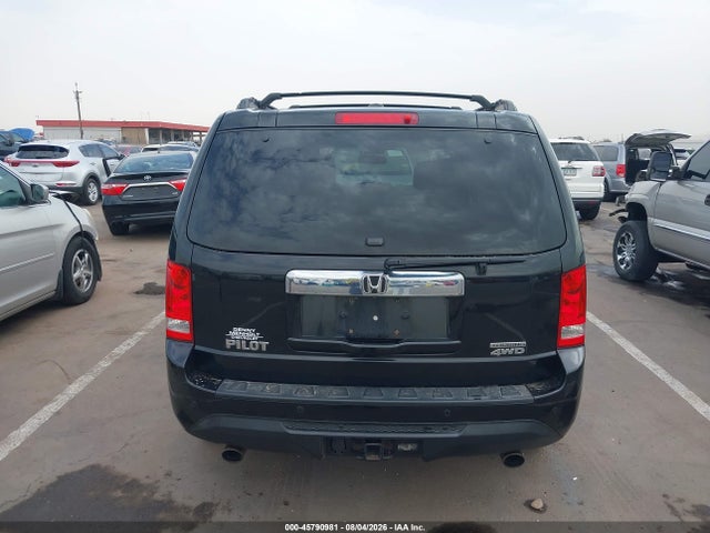 Honda Pilot Touring 2015 5FNYF4H99FB031348 Image 16