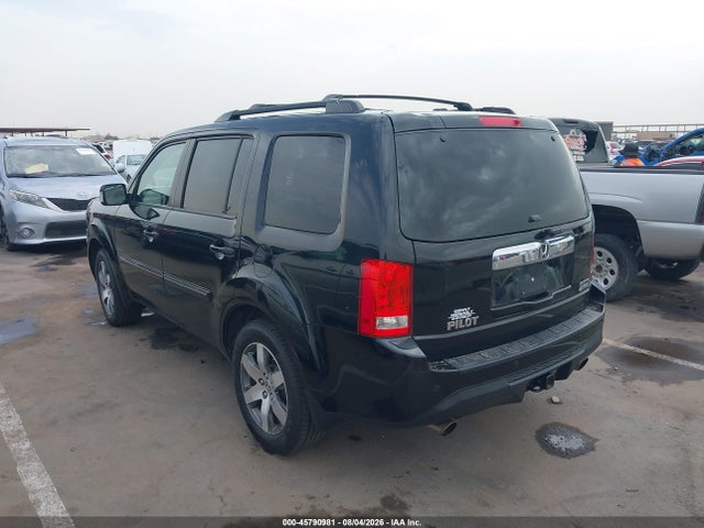 Honda Pilot Touring 2015 5FNYF4H99FB031348 Image 3