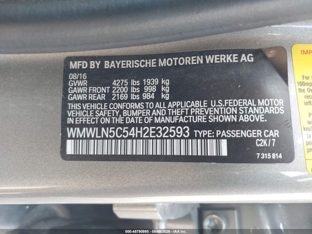 45790995 :رقم المزاد ، WMWLN5C54H2E32593 vin ، 2017 Mini Clubman Cooper مزاد بيع