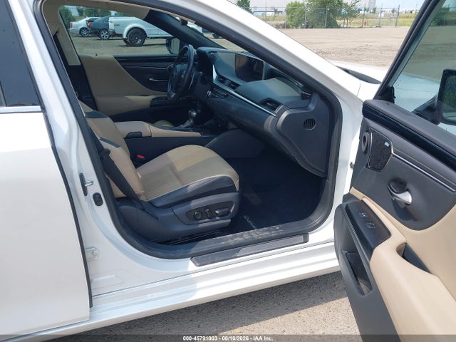 45791003 :رقم المزاد ، 58AFZ1B16MU084341 vin ، 2021 Lexus Es 350 Ultra Luxury مزاد بيع