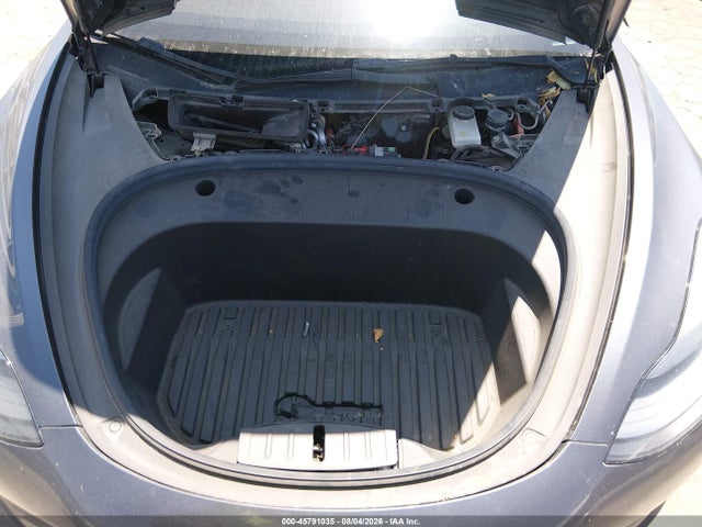 Продаж на аукціоні авто 2022 Tesla Model 3 Performance Dual Motor All-wheel Drive, vin: 5YJ3E1EC7NF299633, номер лоту: 45791035