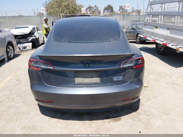 Продаж на аукціоні авто 2022 Tesla Model 3 Performance Dual Motor All-wheel Drive, vin: 5YJ3E1EC7NF299633, номер лоту: 45791035