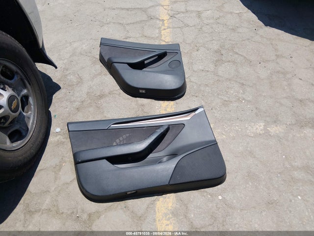 Продаж на аукціоні авто 2022 Tesla Model 3 Performance Dual Motor All-wheel Drive, vin: 5YJ3E1EC7NF299633, номер лоту: 45791035