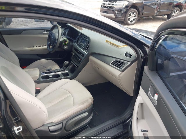 2015 Hyundai Sonata Se მანქანა იყიდება აუქციონზე, vin: 5NPE24AFXFH155662, აუქციონის ნომერი: 45791037