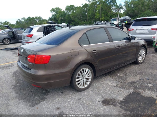 2011 Volkswagen Jetta 2.5l Sel მანქანა იყიდება აუქციონზე, vin: 3VWLX7AJ9BM325073, აუქციონის ნომერი: 45791050