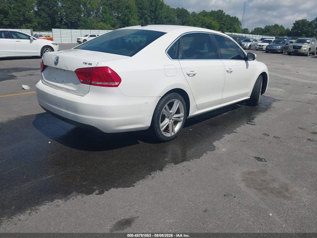 Продажа на аукционе авто 2014 Volkswagen Passat 1.8t Se, vin: 1VWBS7A31EC106433, номер лота: 45791053