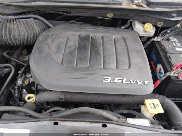 Продаж на аукціоні авто 2015 Chrysler Town & Country Touring-l, vin: 2C4RC1CG1FR526147, номер лоту: 45791054