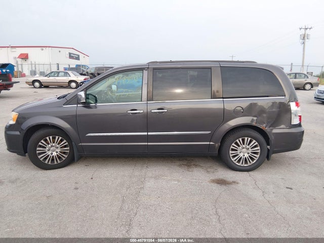 Продаж на аукціоні авто 2015 Chrysler Town & Country Touring-l, vin: 2C4RC1CG1FR526147, номер лоту: 45791054