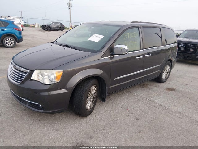 Продаж на аукціоні авто 2015 Chrysler Town & Country Touring-l, vin: 2C4RC1CG1FR526147, номер лоту: 45791054
