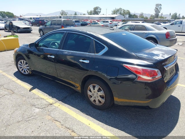 Nissan Altima 2.5 S 2015 1N4AL3AP3FC204507 Image 3