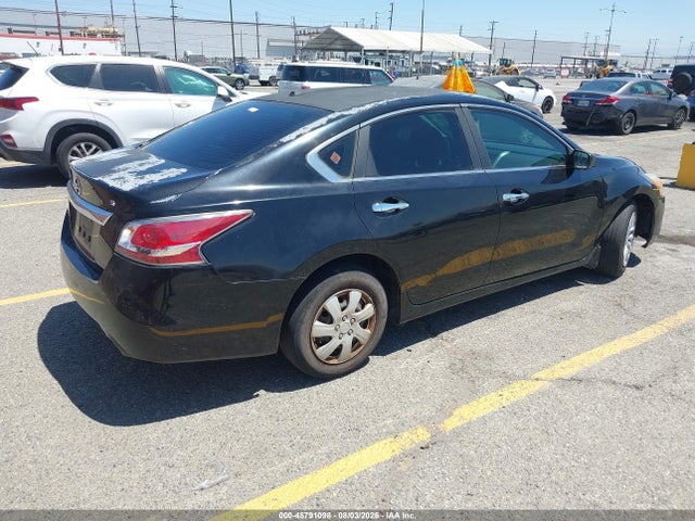 Nissan Altima 2.5 S 2015 1N4AL3AP3FC204507 Image 4