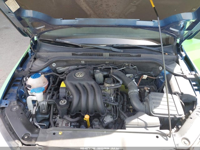 2015 Volkswagen Jetta 2.0l S მანქანა იყიდება აუქციონზე, vin: 3VW2K7AJ9FM300688, აუქციონის ნომერი: 45791108
