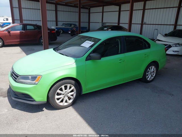 2015 Volkswagen Jetta 2.0l S მანქანა იყიდება აუქციონზე, vin: 3VW2K7AJ9FM300688, აუქციონის ნომერი: 45791108