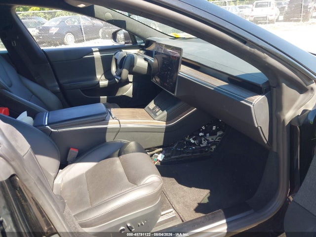 Продажа на аукционе авто 2021 Tesla Model S Long Range Dual Motor All-wheel Drive, vin: 5YJSA1E5XMF428343, номер лота: 45791122